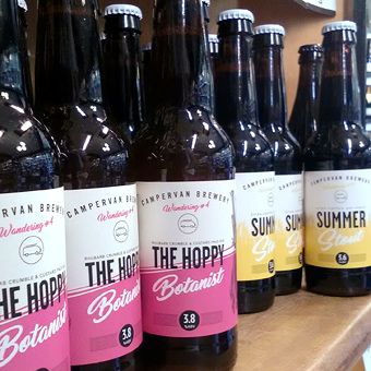 Campervan_variousbottles_2_H_16K