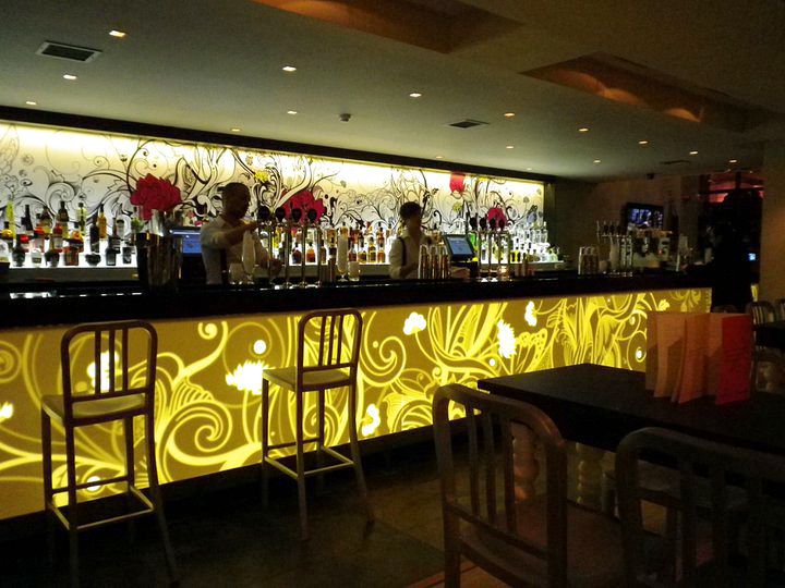 HydeOut_bar_2_16K HydeOut_bar_2_16K