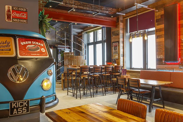 Kickass_van_signage_p2_16K