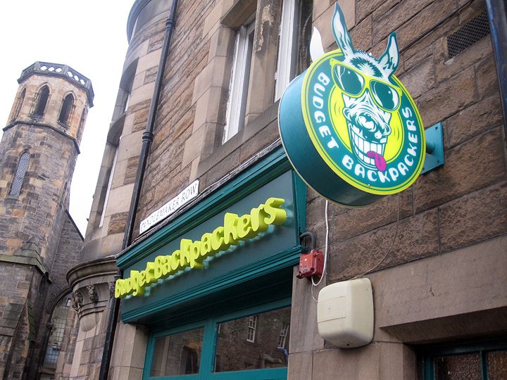 BudgetBackpackers_exterior_2_16K