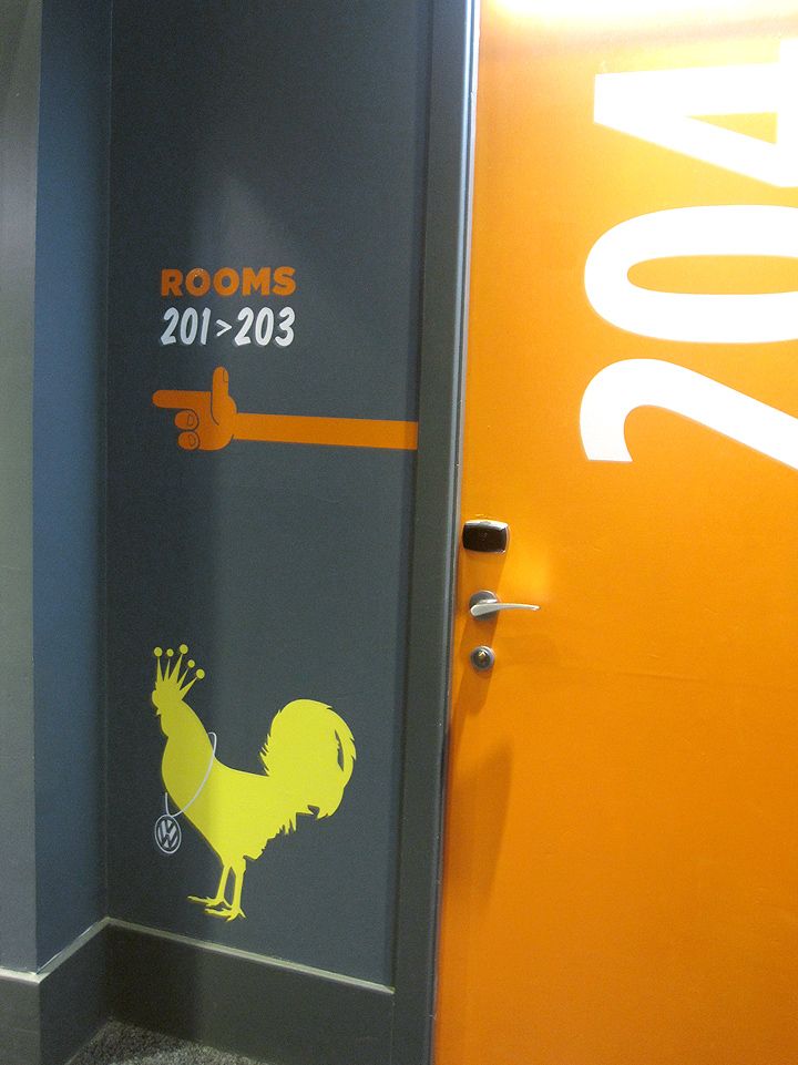 KickAss_BlingChicken_16K