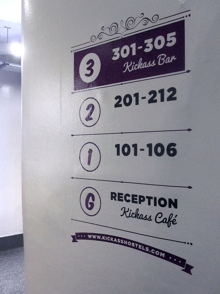 KickAss_LiftSign#3_16K KickAss_LiftSign#3_16K
