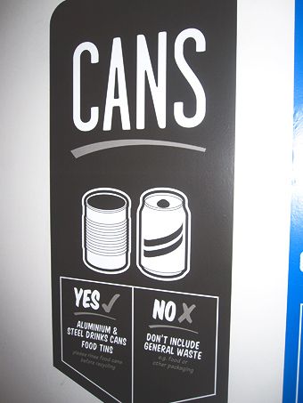 Recycling_Cans_H_16K Recycling_Cans_H_16K